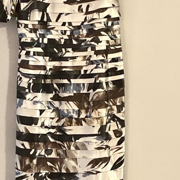 JS Collections Cocktail Sheath Dress w Matching Shawl - Picture 4 of 14